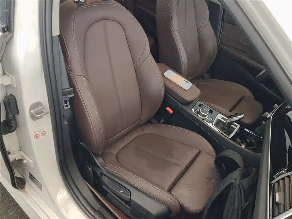 BMW 1 Series 2021 Facelift 120i M Sport Shadow Edition фото 25