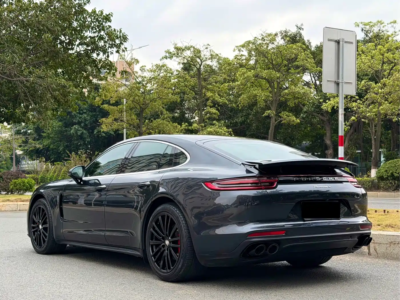 Porsche Panamera 2019 Panamera 2.9T фото 4