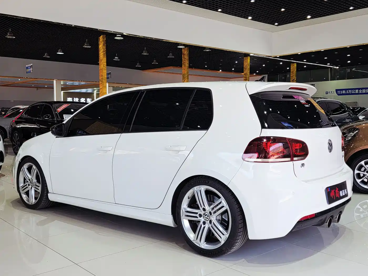 Volkswagen Golf GTI 2012 2.0TSI GTI фото 14