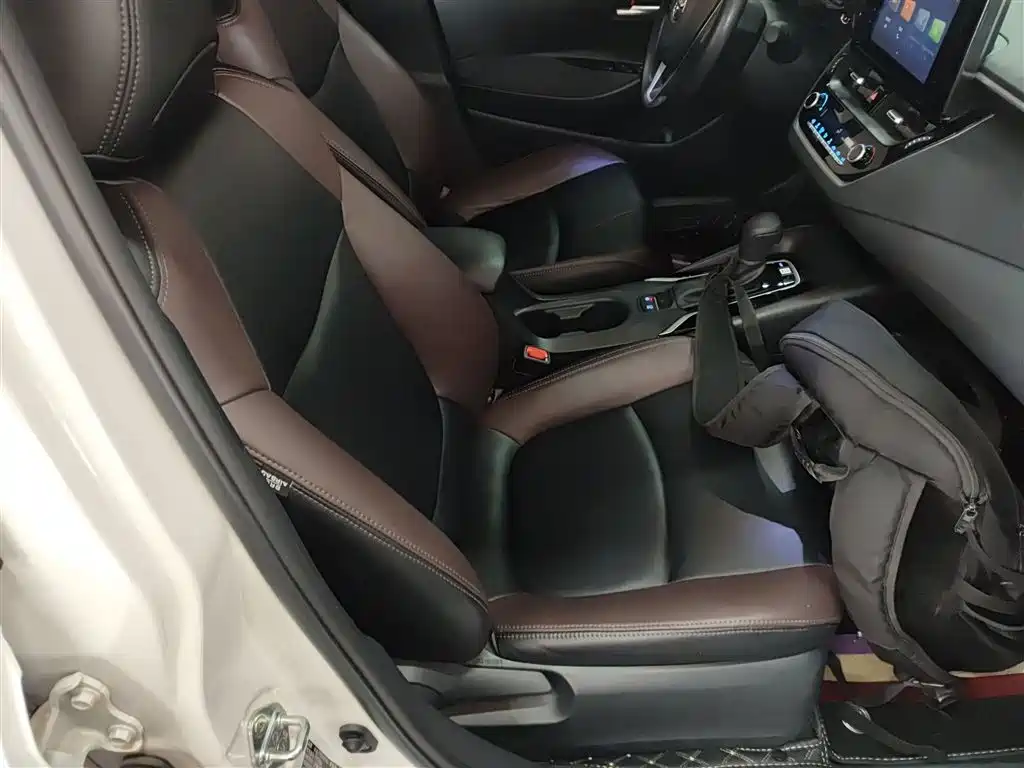 Toyota Allion 2022 2.0L Pioneer Edition фото 20
