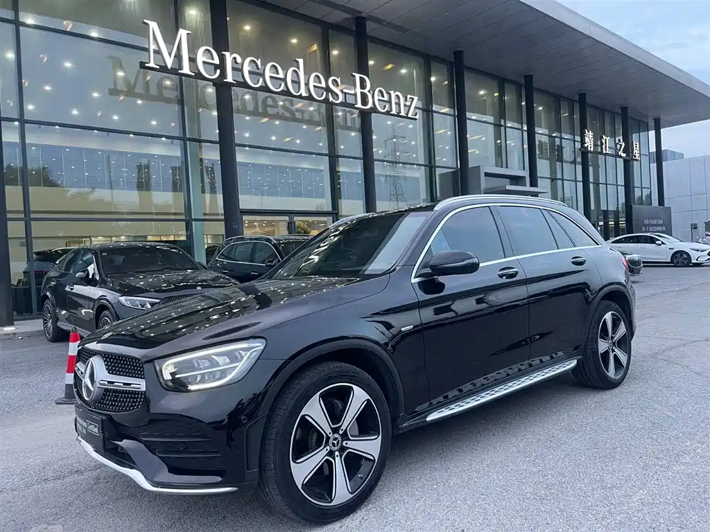 Mercedes-Benz GLC 2022 GLC 300 L 4MATIC Dynamic Collector's Edition