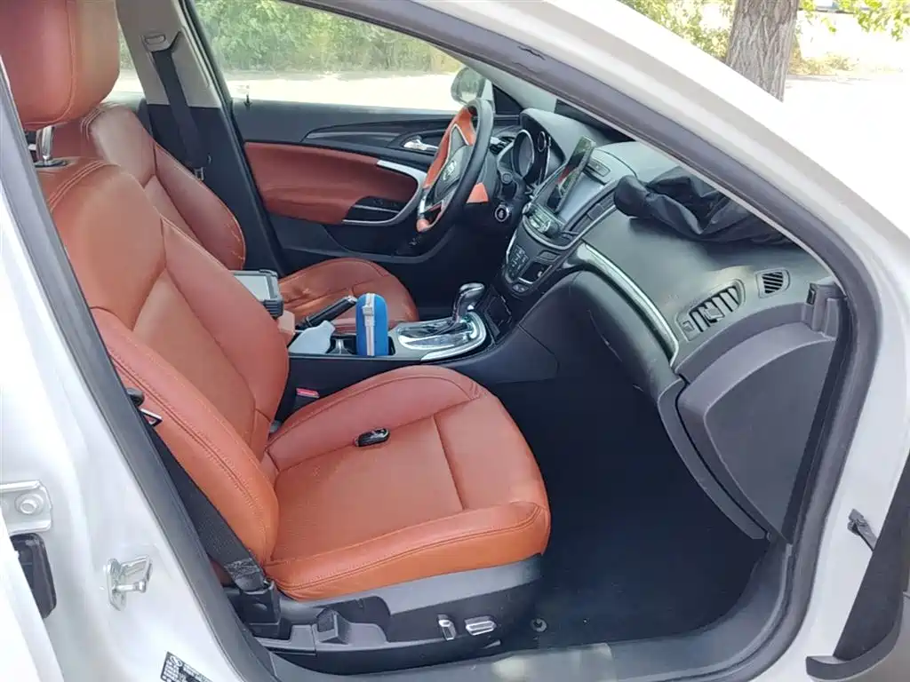 Buick Regal 2015 1.6T Leading Tech Edition фото 25