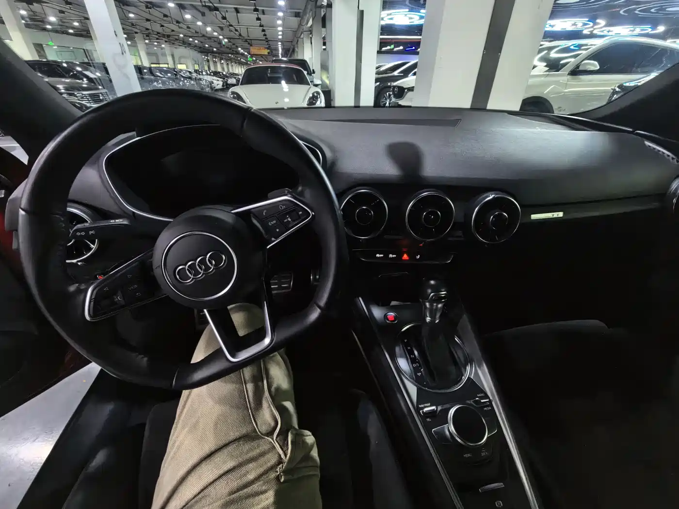 Audi TT 2015 TT Coupe 45 TFSI фото 10