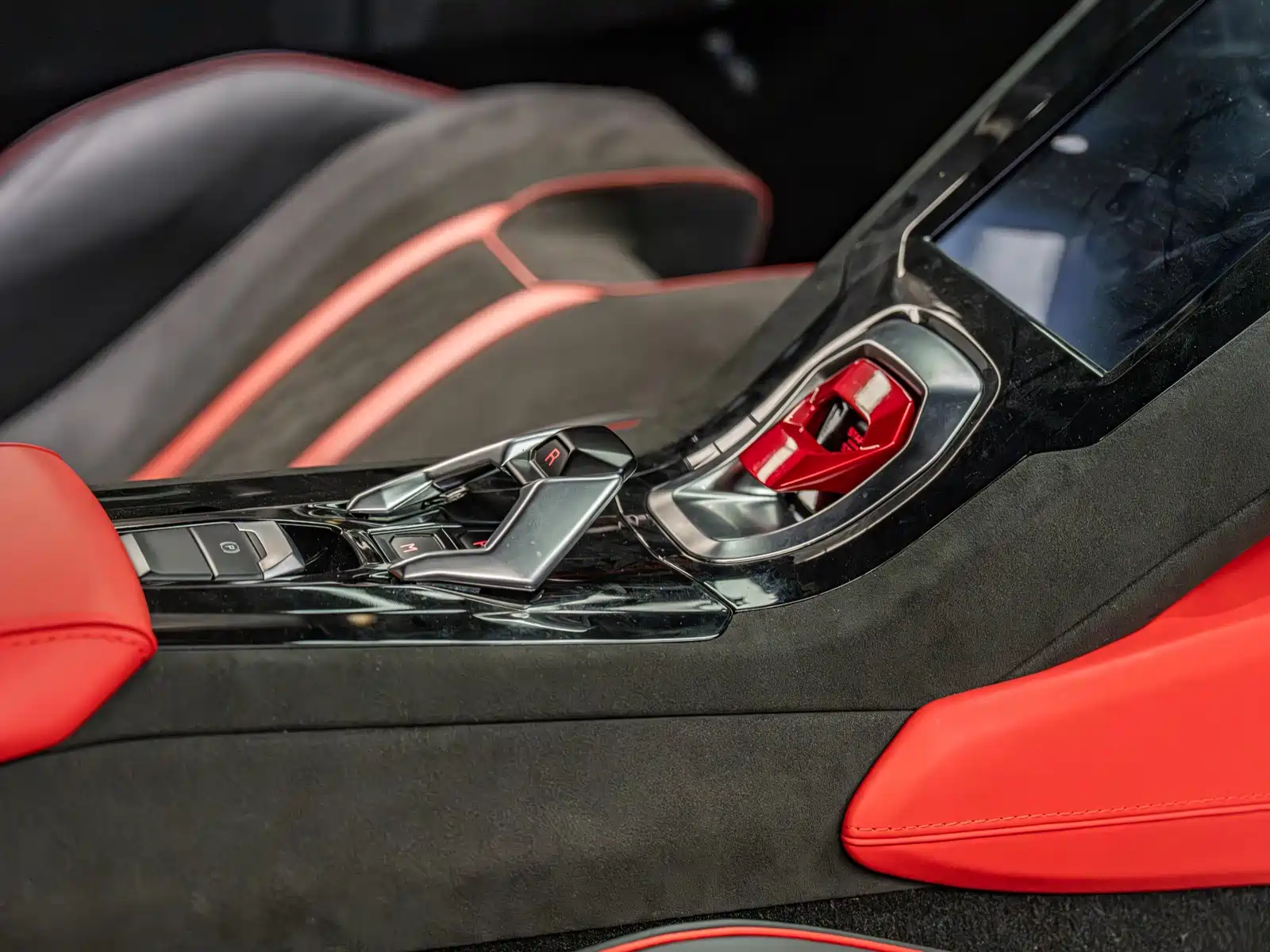 Фото 9 - Lamborghini Huracán