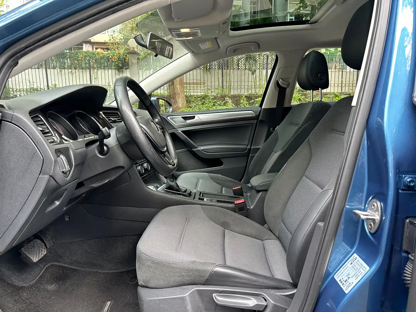 Volkswagen Golf 2018 230TSI Automatic Comfort фото 3