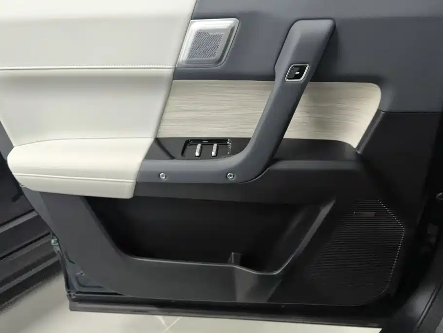 iCAR 03 2025 2024 Model 472km AWD Long Range Edition