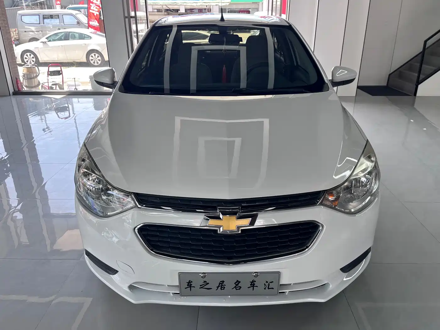Chevrolet Sail 2015 Sail 3 1.3L Manual Ideal Edition фото 2