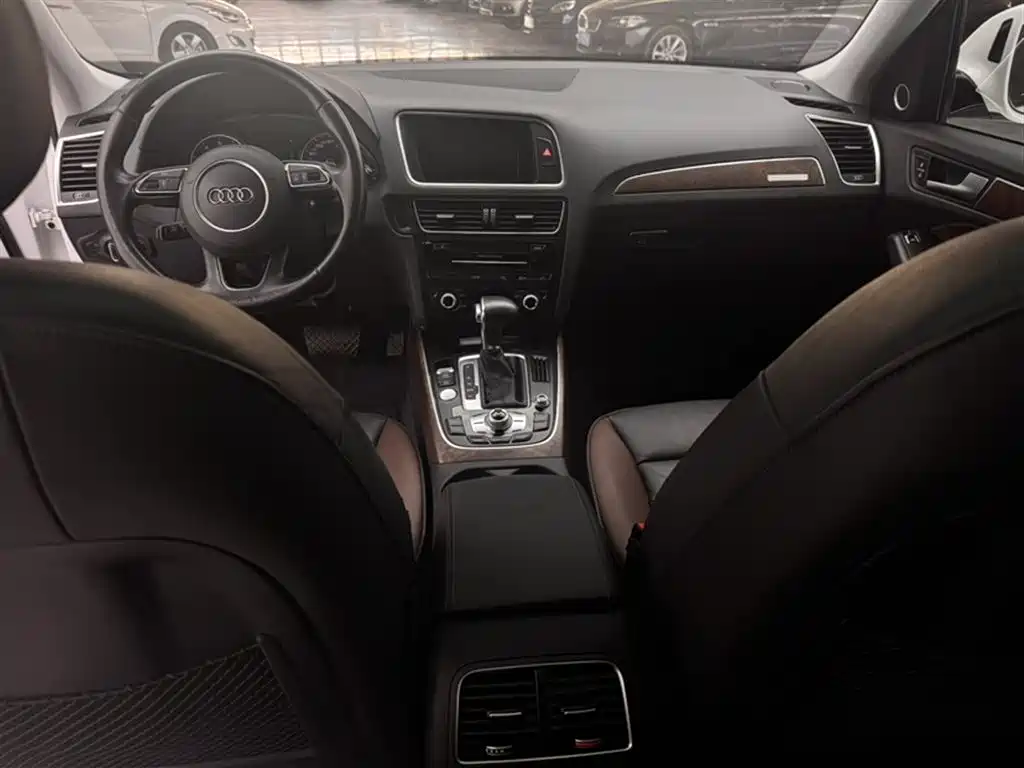Audi Q5 2017 40 TFSI Comfort фото 15