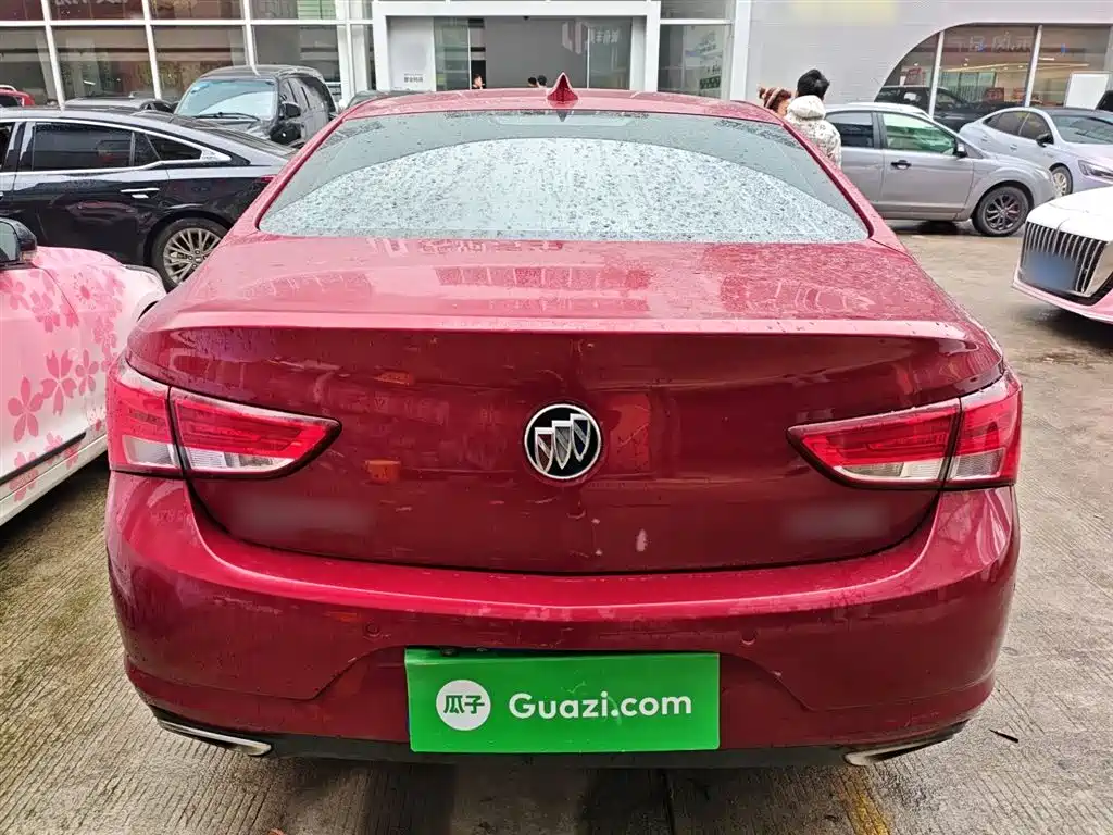 Buick Verano 2019 Sedan 20T Dual Clutch Leading фото 6