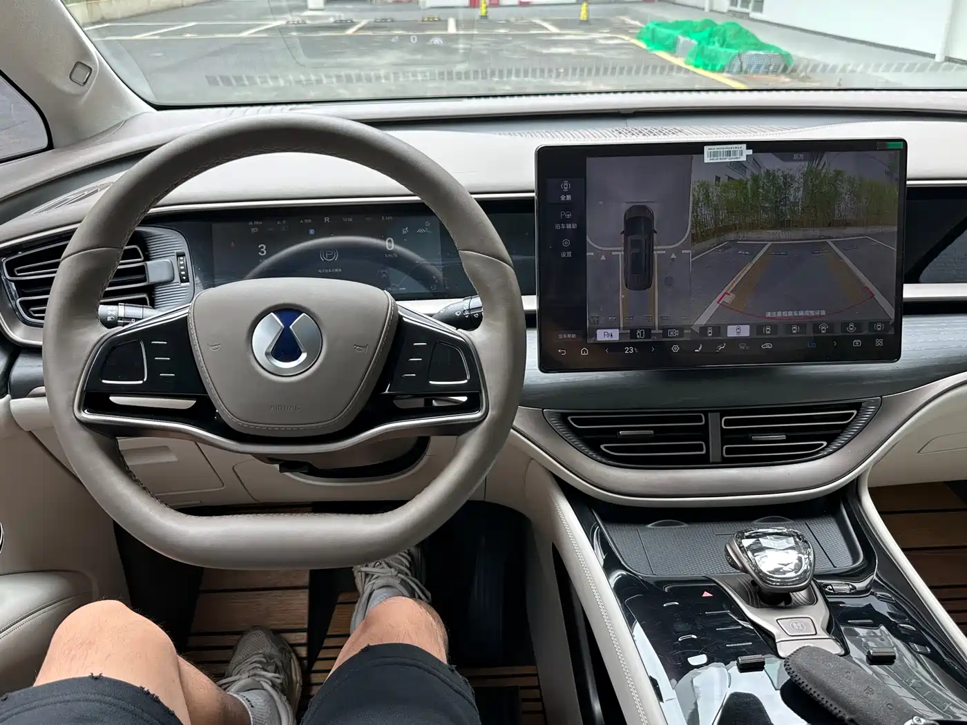 Denza D9 2022 DM-i 970 AWD Flagship фото 28
