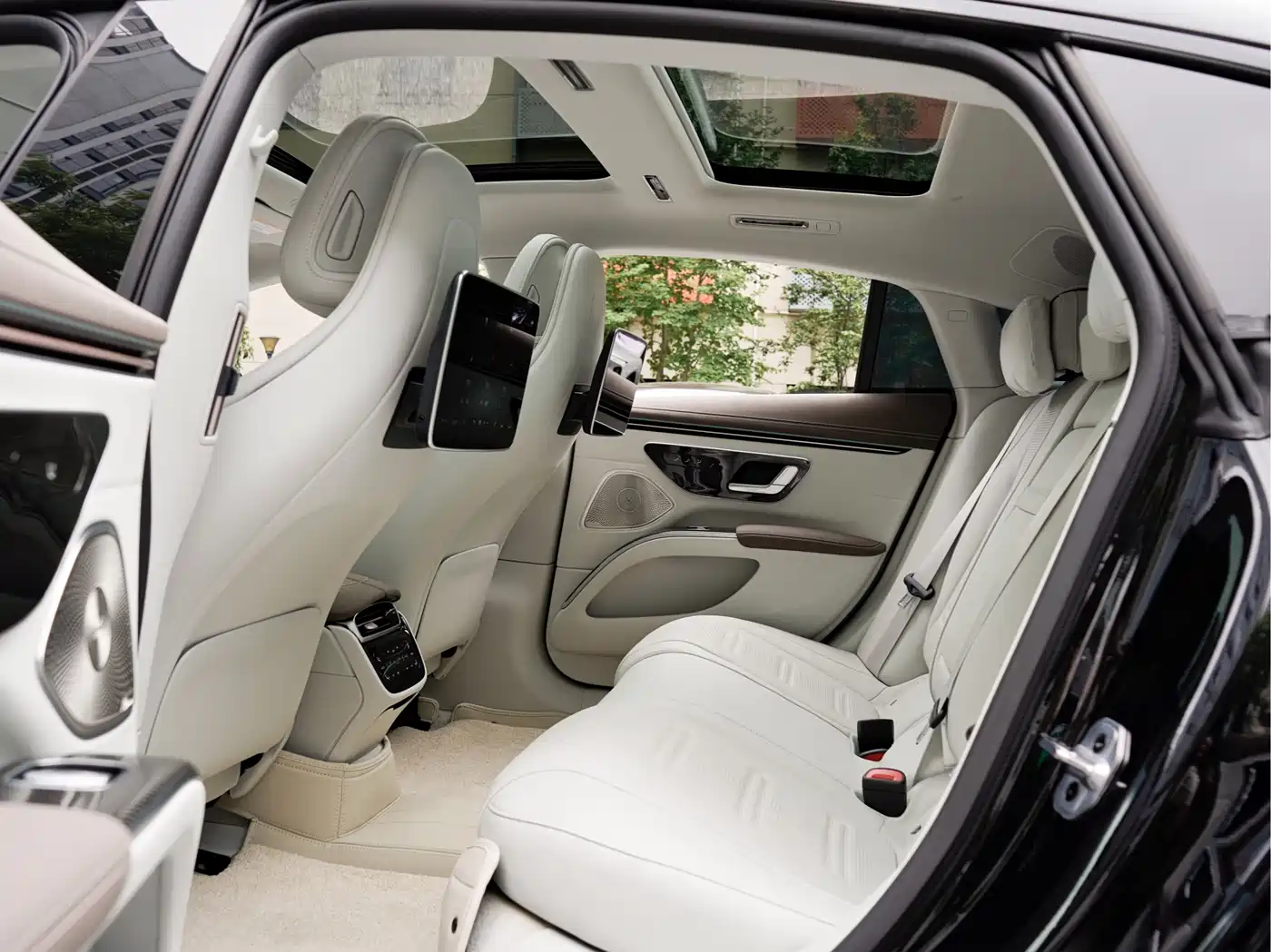 Mercedes-Benz EQS AMG 2022 AMG EQS 53 4MATIC+ фото 12