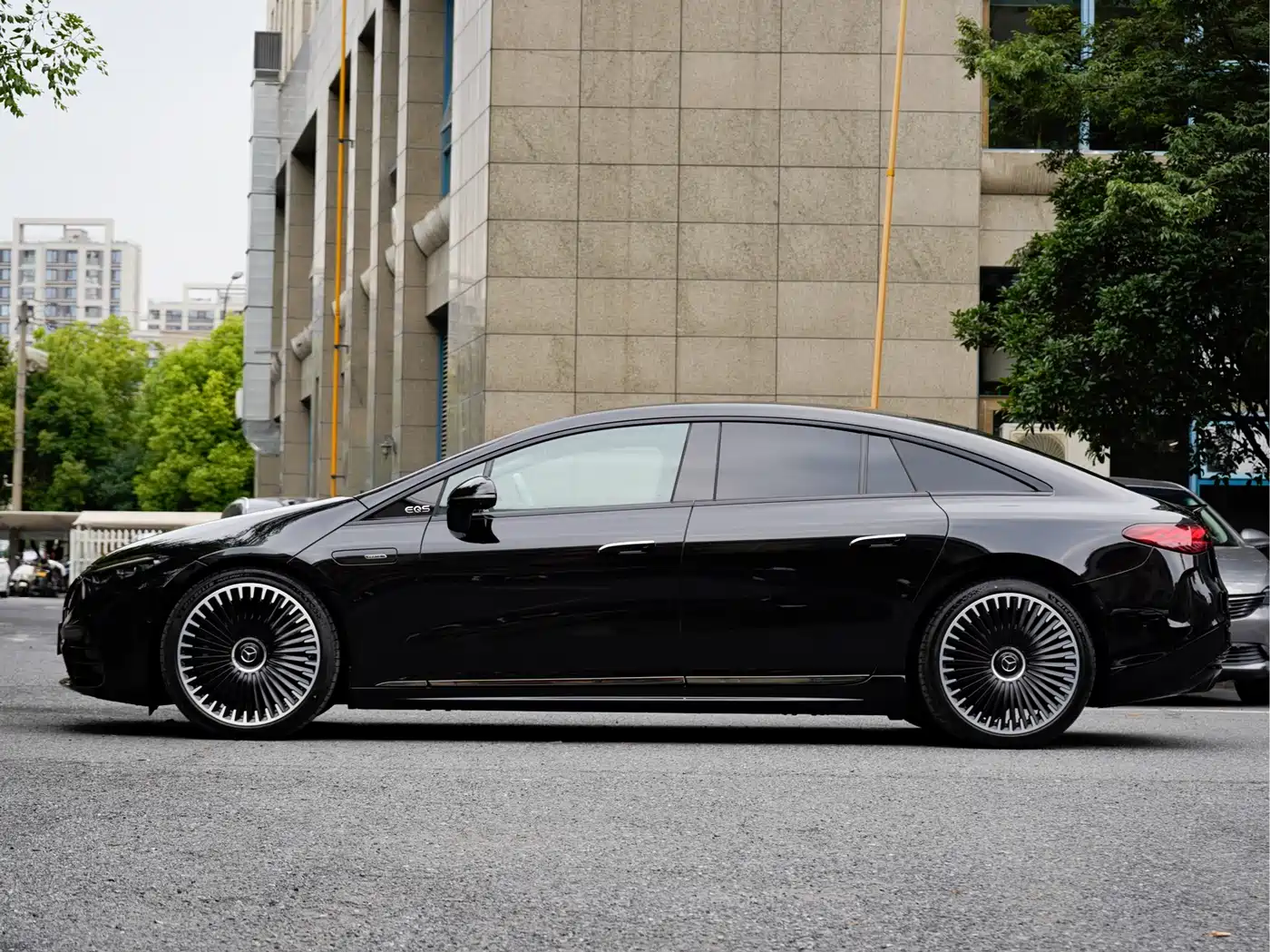 Mercedes-Benz EQS AMG 2022 AMG EQS 53 4MATIC+ фото 3