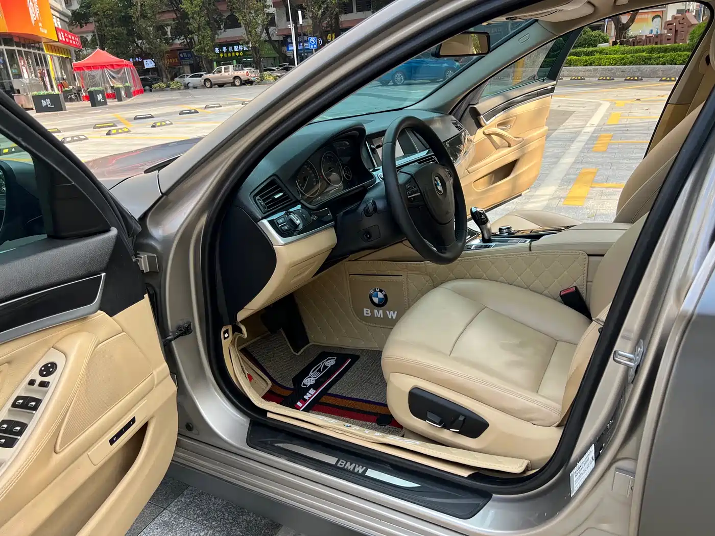 BMW 5 Series 2014 520Li Elegance фото 8