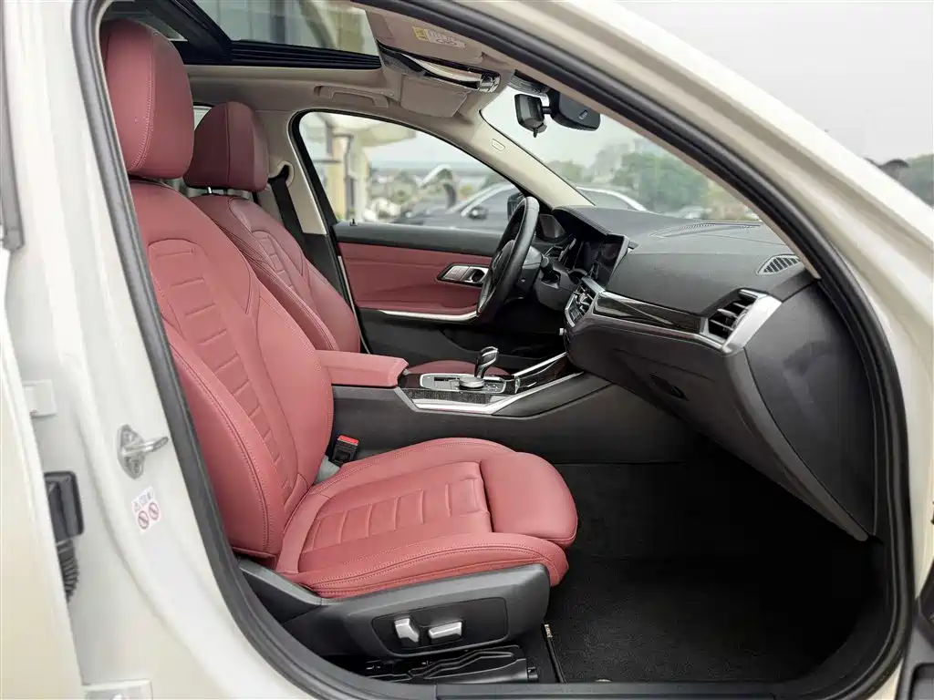 BMW 3 Series 2021 325Li M Sport Package фото 24