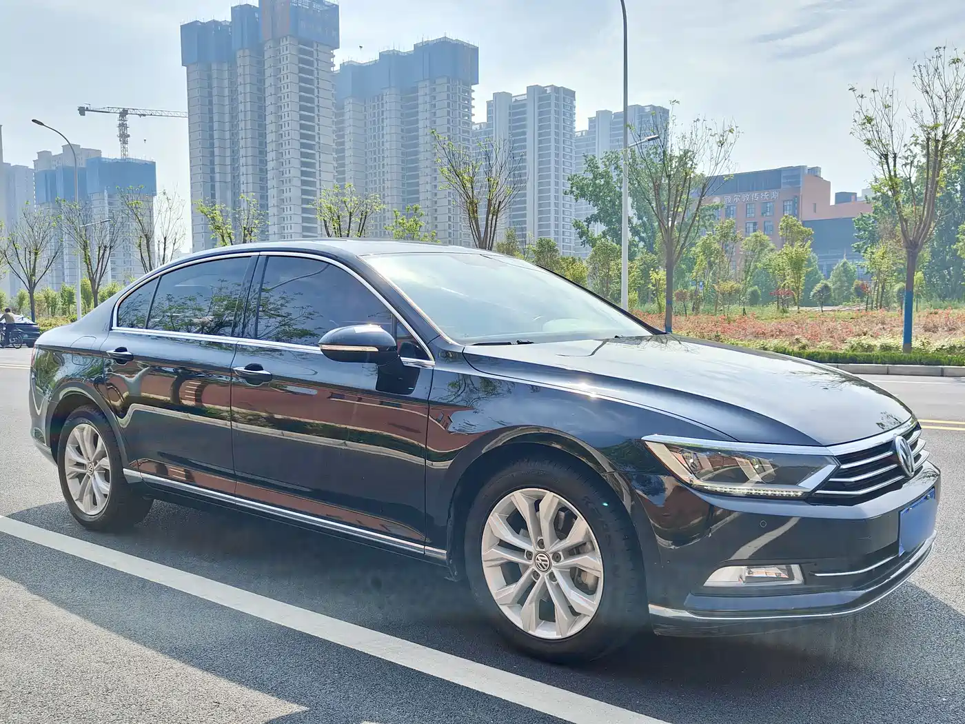 Volkswagen Magotan 2018 330TSI DSG Luxury фото 3