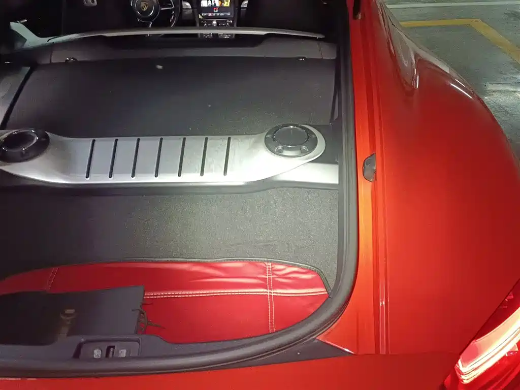 Porsche 718 2016 Cayman 2.0T фото 22