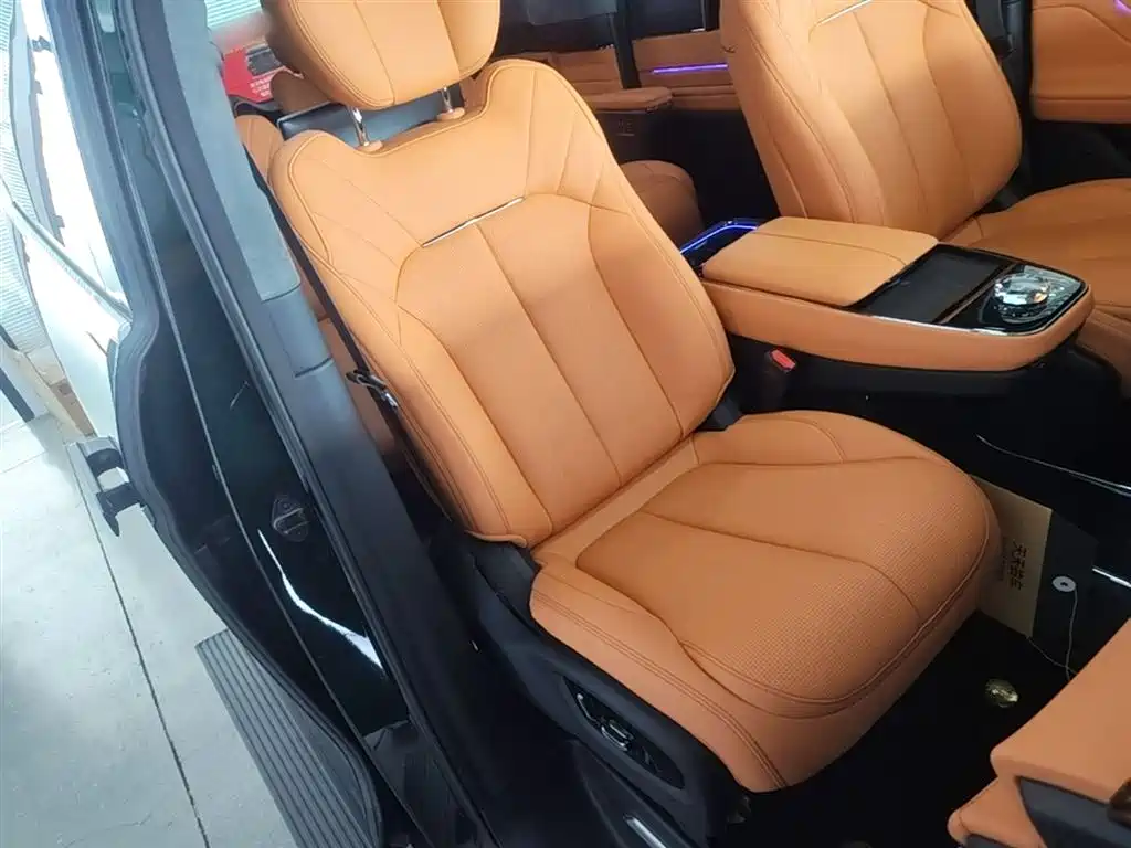 Geely Galaxy Yizhen L380 2025 Model 805km Flagship Edition AWD фото 25