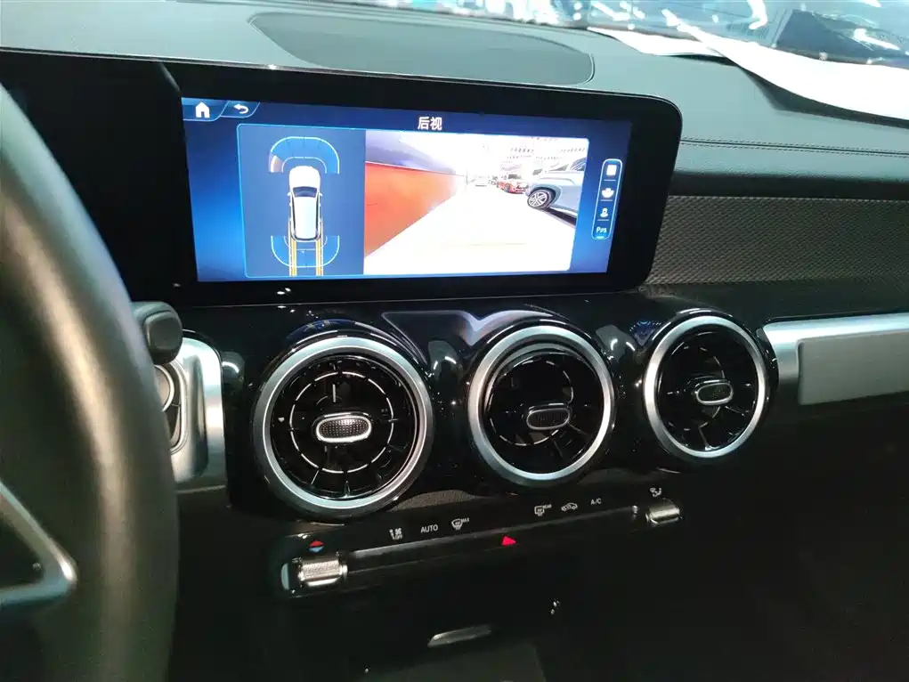 Mercedes-Benz GLB 2024 GLB 200 Dynamic фото 9