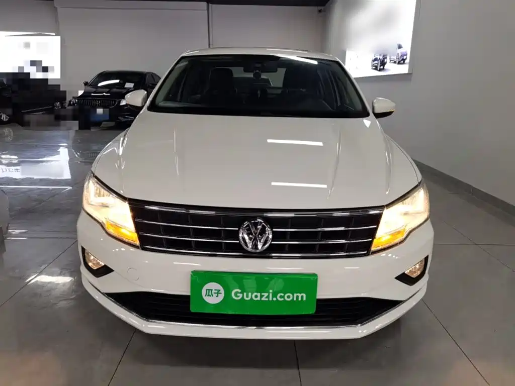 Volkswagen Jetta 2017 1.5L Automatic Comfort фото 3