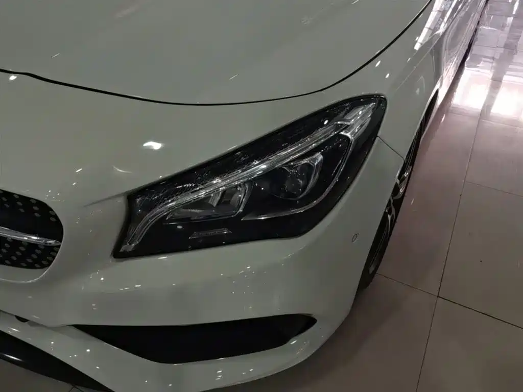 Mercedes-Benz CLA (Import) 2016 Facelift CLA 220 4MATIC фото 24
