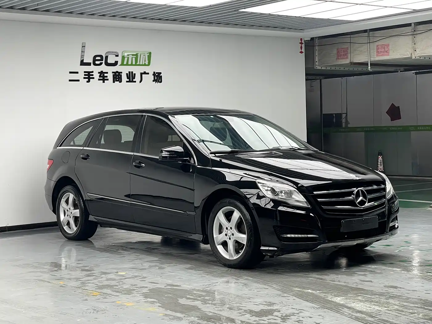 Mercedes-Benz R-Class 2014 R 320 4MATIC Luxury фото 3
