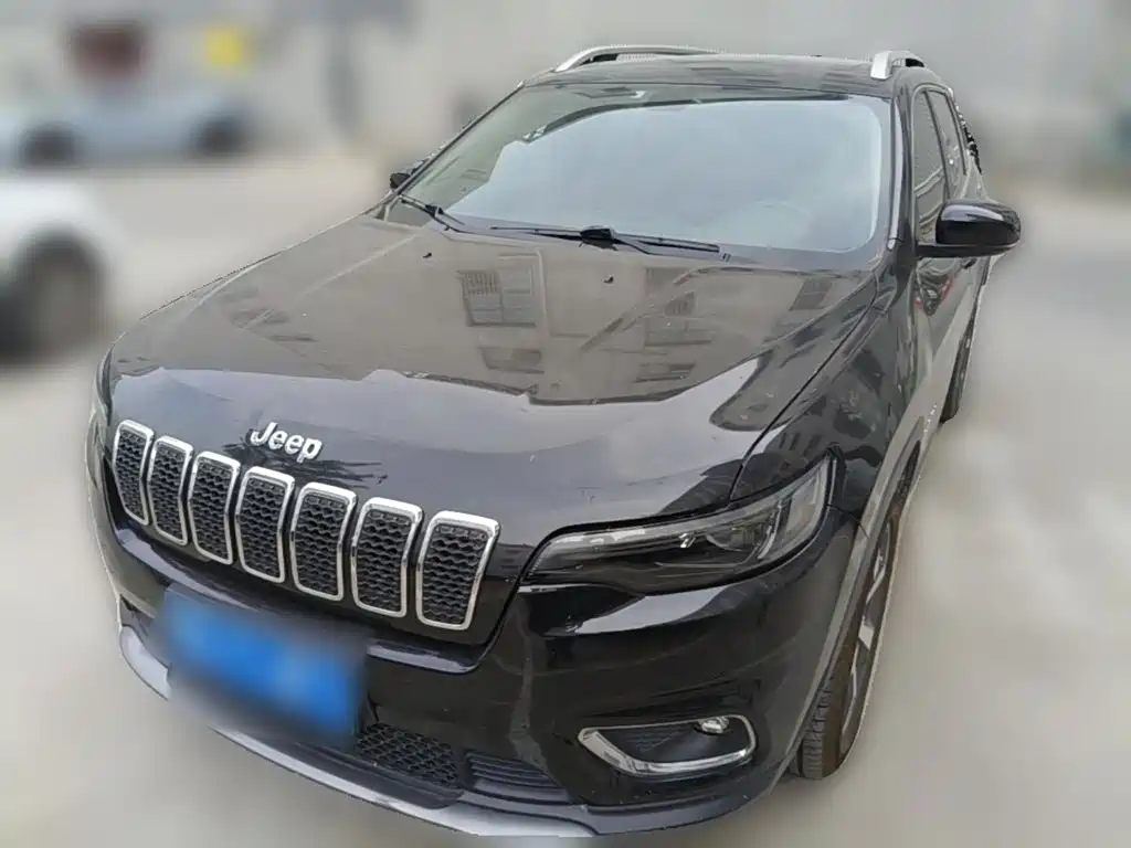 Jeep Cherokee 2020 2.0T 2WD Leading Edition