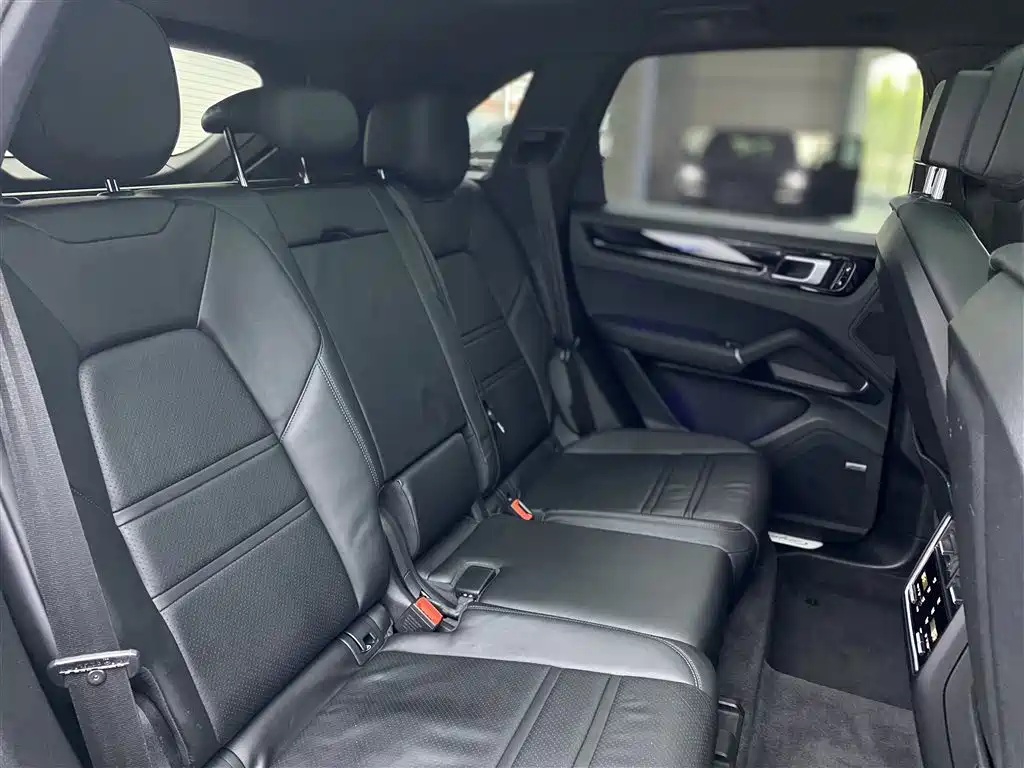 Porsche Cayenne 2018 Cayenne 3.0T фото 10