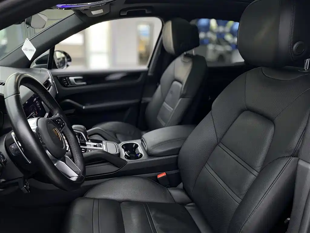 Porsche Cayenne 2018 Cayenne 3.0T фото 24