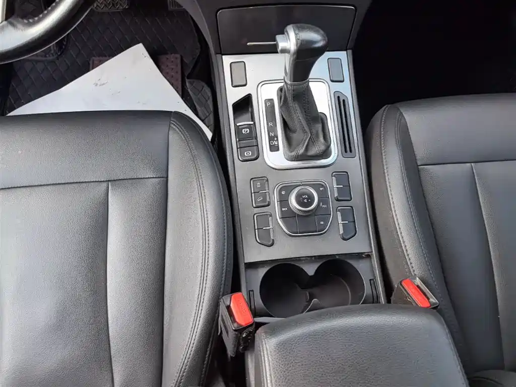 Haval H6 Coupe 2016 Blue Label 1.5T Automatic 2WD Urban фото 14