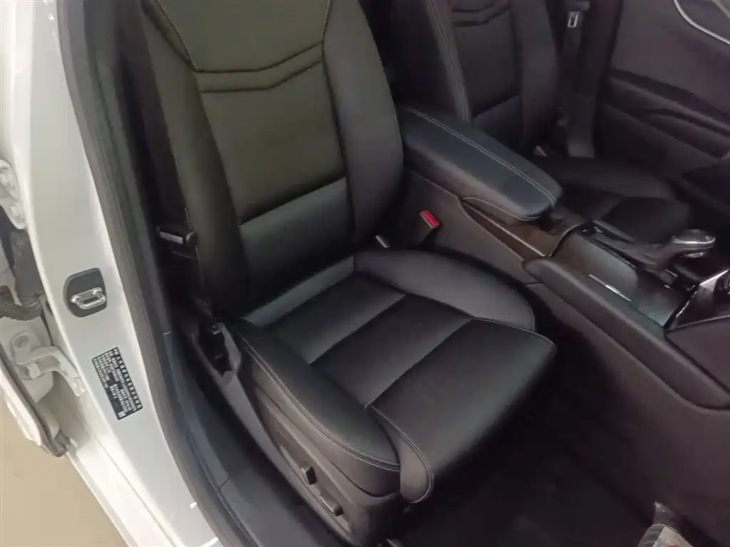 Cadillac XTS 2018 28T Technology фото 19