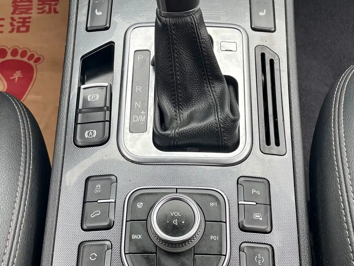 Haval H6 Coupe 2015 Model Blue Label 2.0T Automatic 2WD Elite фото 16