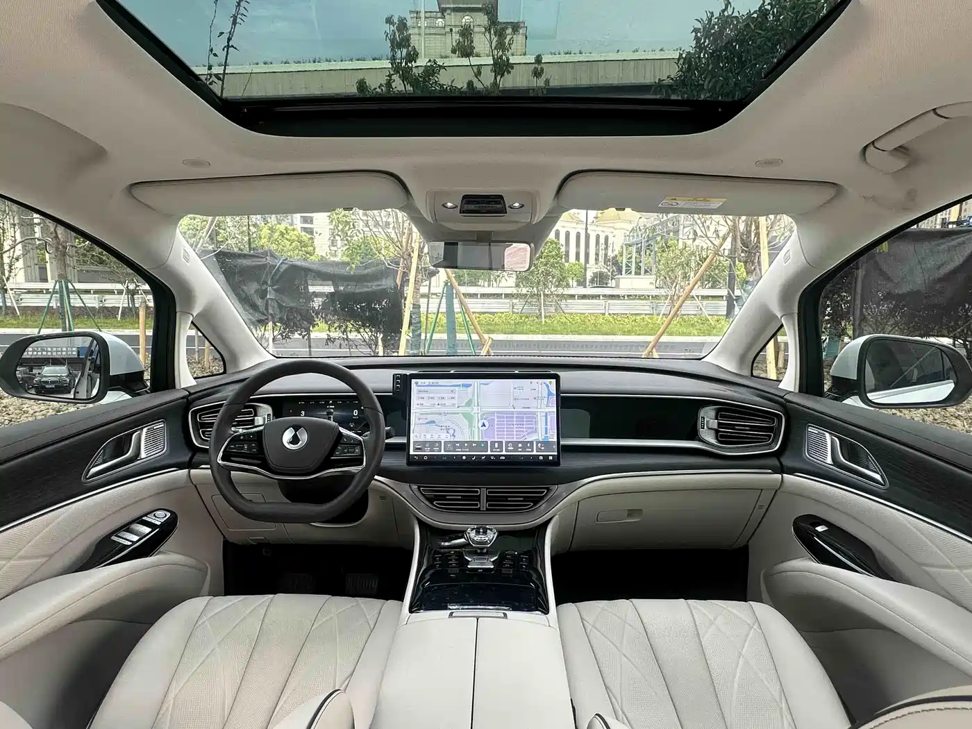 Denza D9 2024 DM-i 980 AWD Prestige фото 21