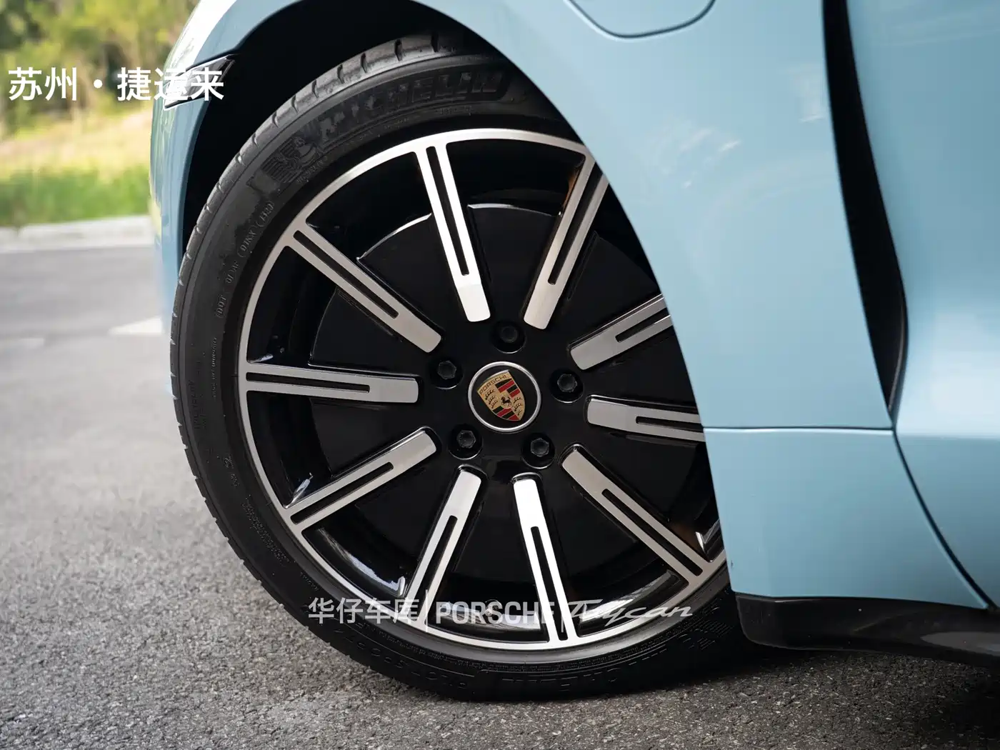 Porsche Taycan 2019 Taycan 4S фото 10