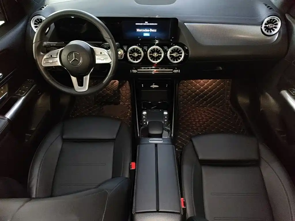 Mercedes-Benz GLA 2023 2023 GLA 220