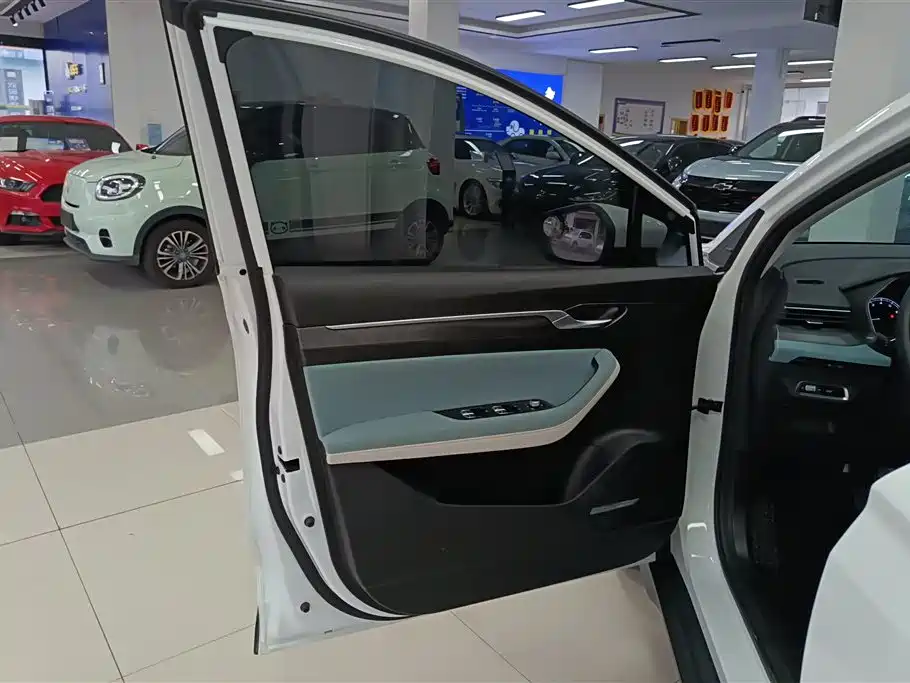 GEELY EMGRAND S