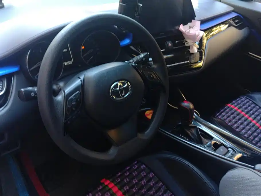 Toyota IZOA 2020 2.0L Yi Xiang Edition фото 12