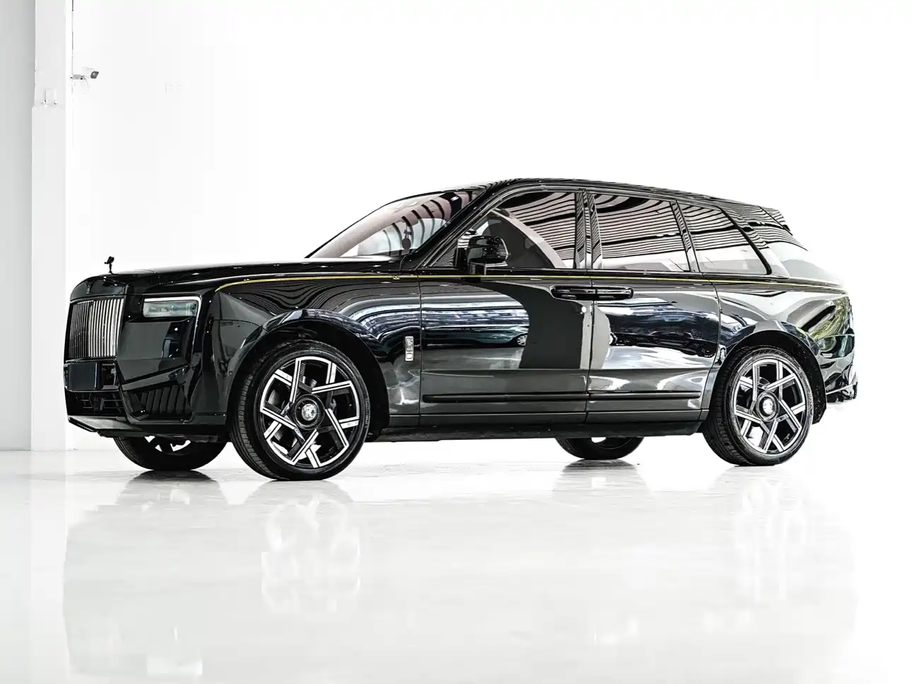 Rolls-Royce Cullinan 2018 5-Seater Version
