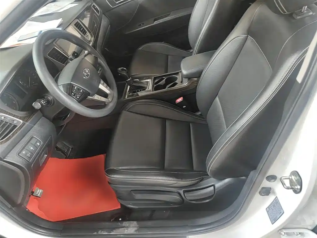 Hyundai Mistra 2016 1.6T Automatic Smart GLS фото 15