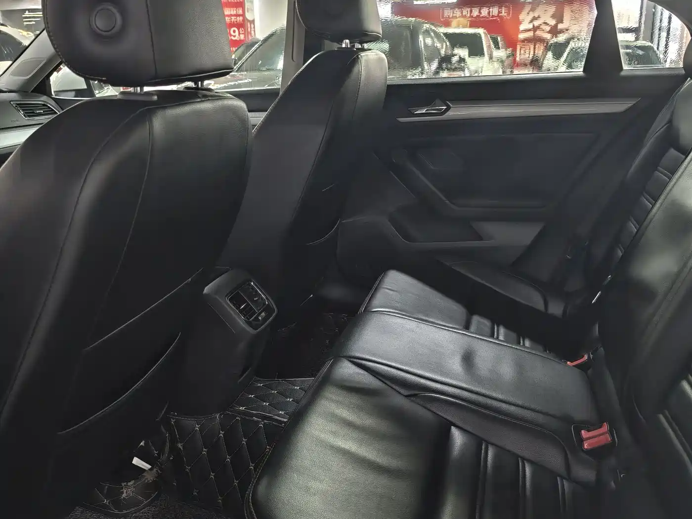 Volkswagen Lamando 2017 230TSI DSG Trend Edition фото 9