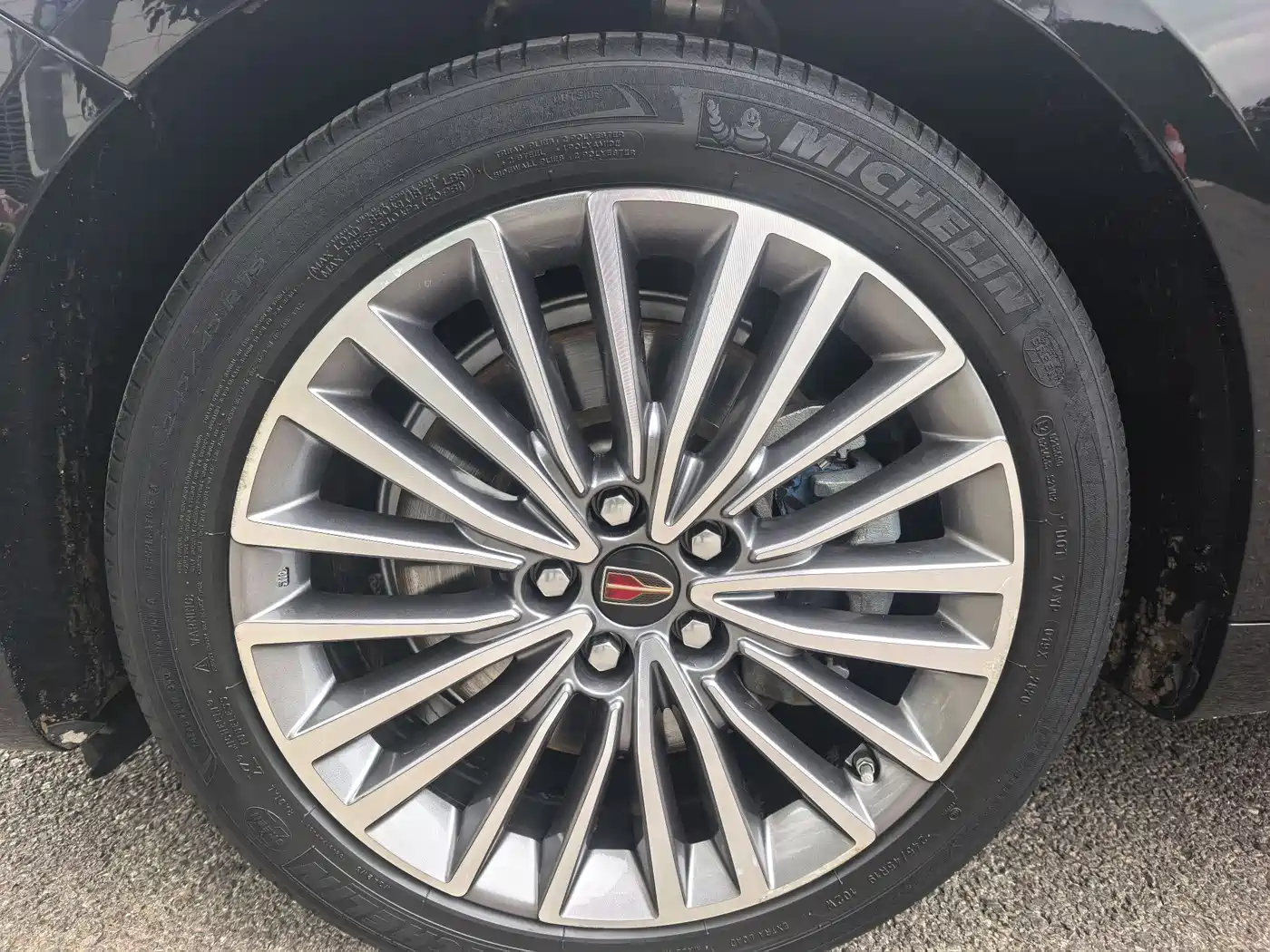 Hongqi H9 2020 2.0T Smart Connection Qi Xiang Edition фото 11