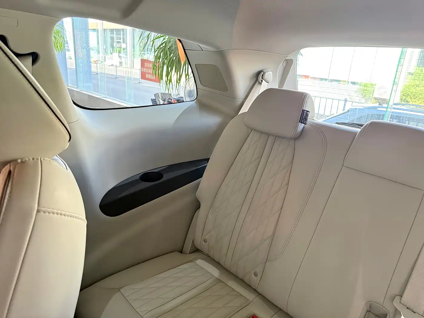 Buick GL8 2023 Land Business Class 652T Luxury фото 28