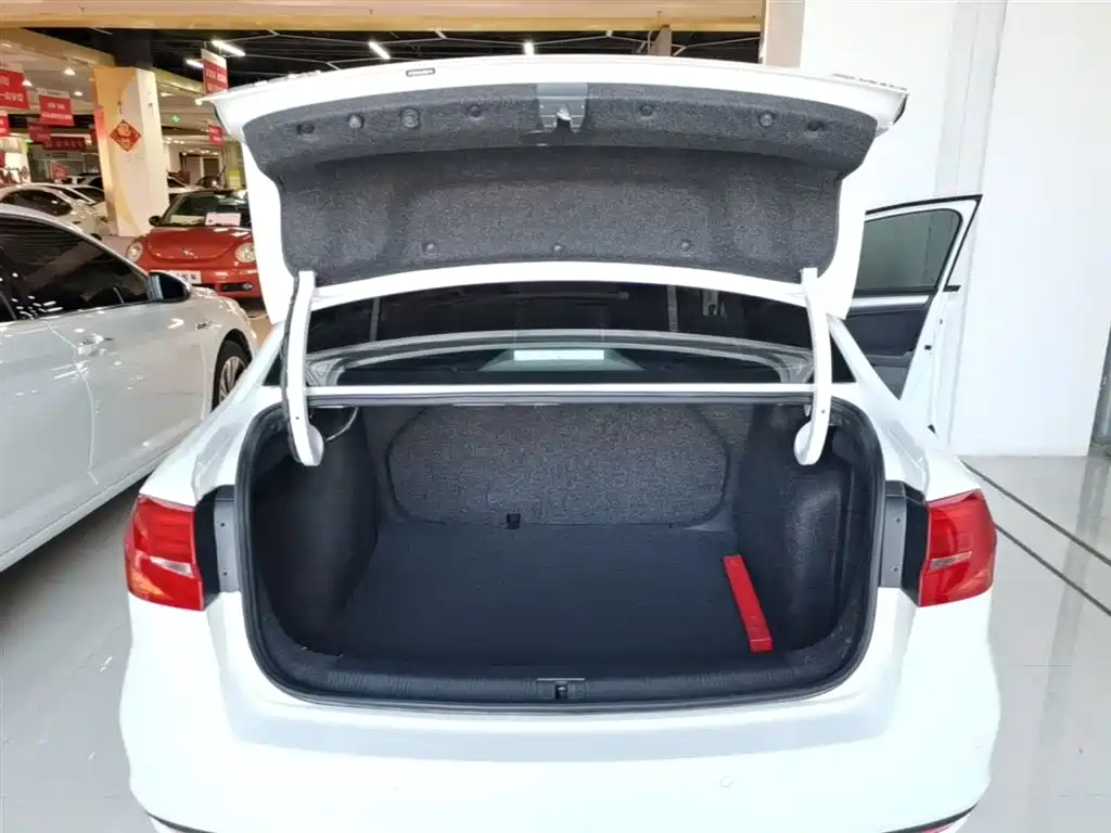 Volkswagen Bora 2019 Facelift Bora Legend 1.5L Automatic Fashion Type China VI фото 19