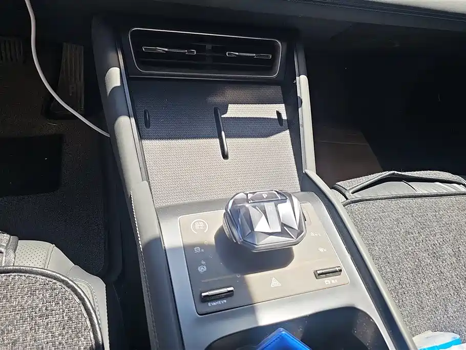 BYD Qin L 2024 DM-i 80KM Superior фото 16