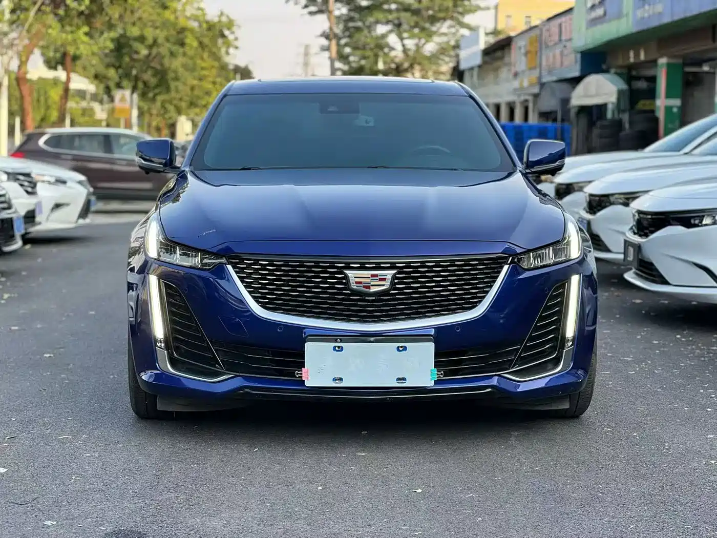 Cadillac CT5 2023 28T Luxury Style (Standard Edition) фото 2