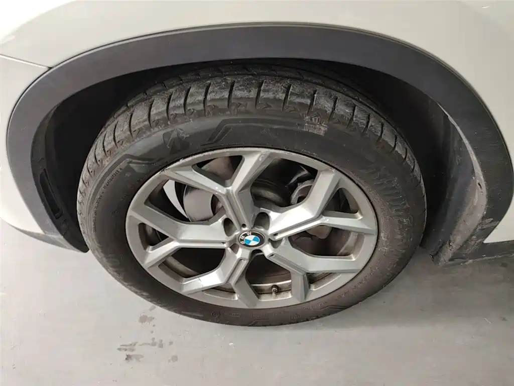 BMW X3 2019 xDrive28i Luxury Package фото 25