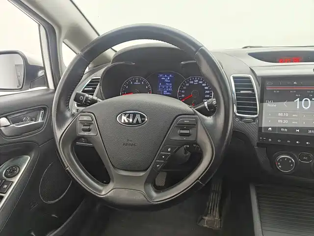 Kia K3 2015 1.6L Manual GLS фото 8