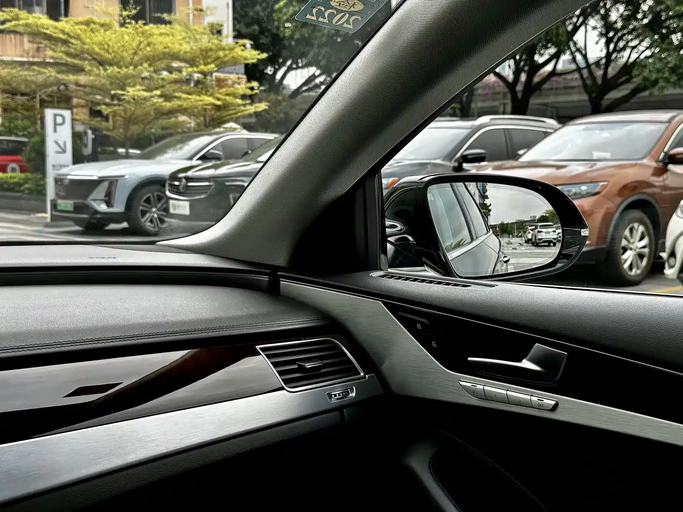Audi A8 2016 A8L 30 FSI Comfort фото 21