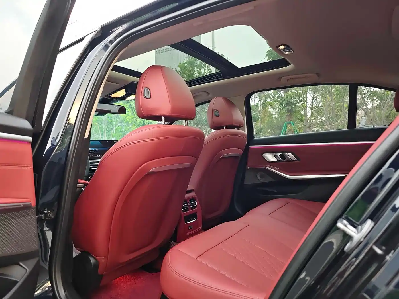 BMW i3 2024 eDrive 35 L фото 13