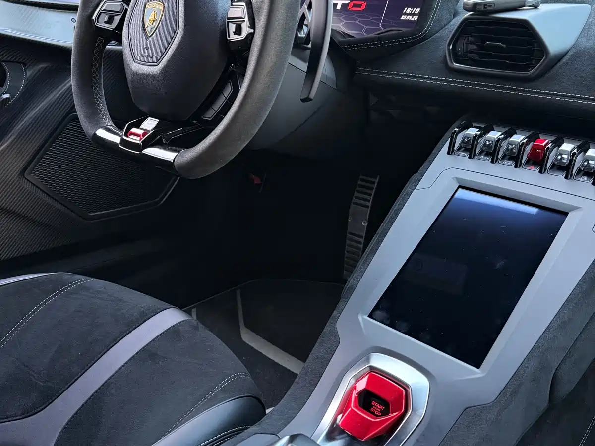 Lamborghini Huracán 2021 Huracán STO фото 9