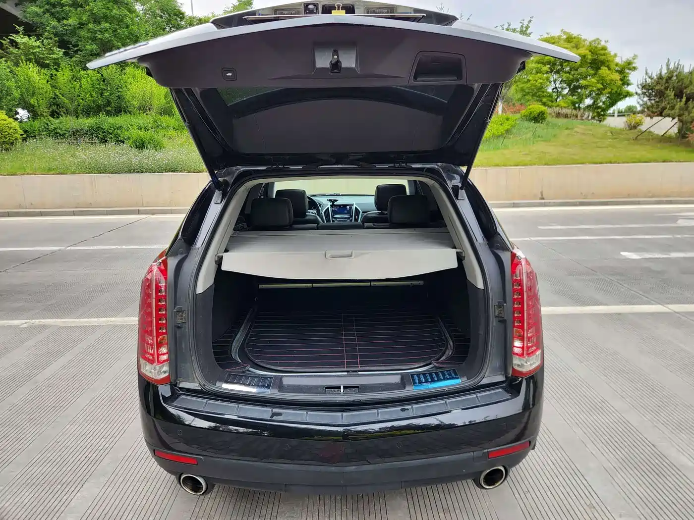 Cadillac SRX 2012 3.0L Luxury Model фото 12